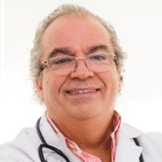 Dr. Miguel Baião<small><br><font color=gray>Medicina Geral e Familiar</font></small><br><br>